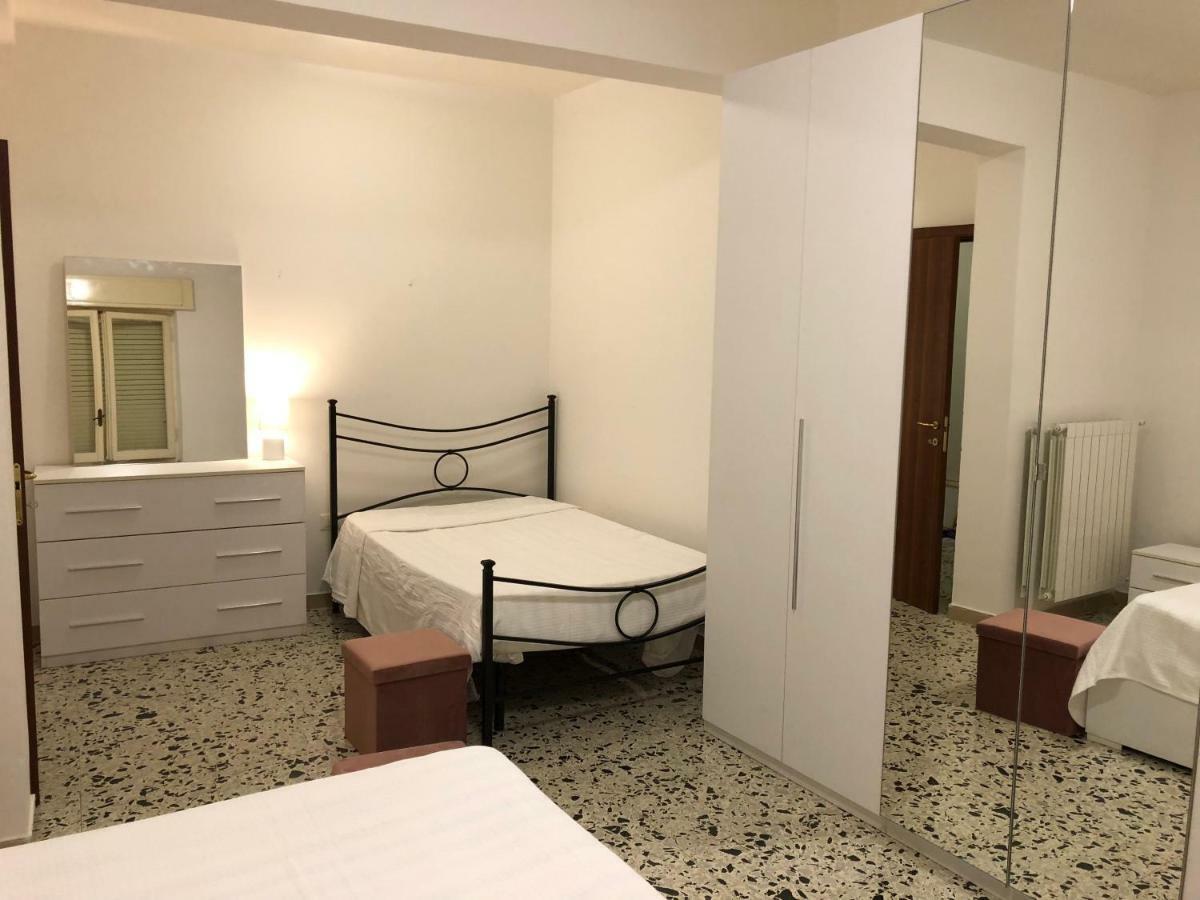 Apartmán Terni In Centro Exteriér fotografie
